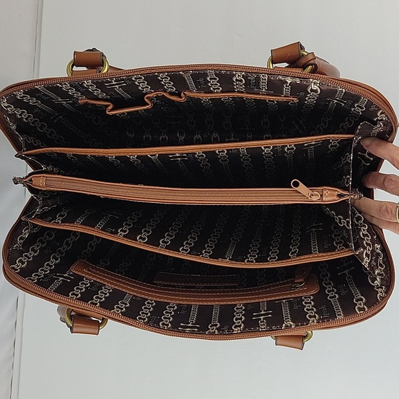 Tignanello Large Leather Shoulder Bag Brown 13" Wide x 10" Tall x 4" Deep - Picture 7 of 16